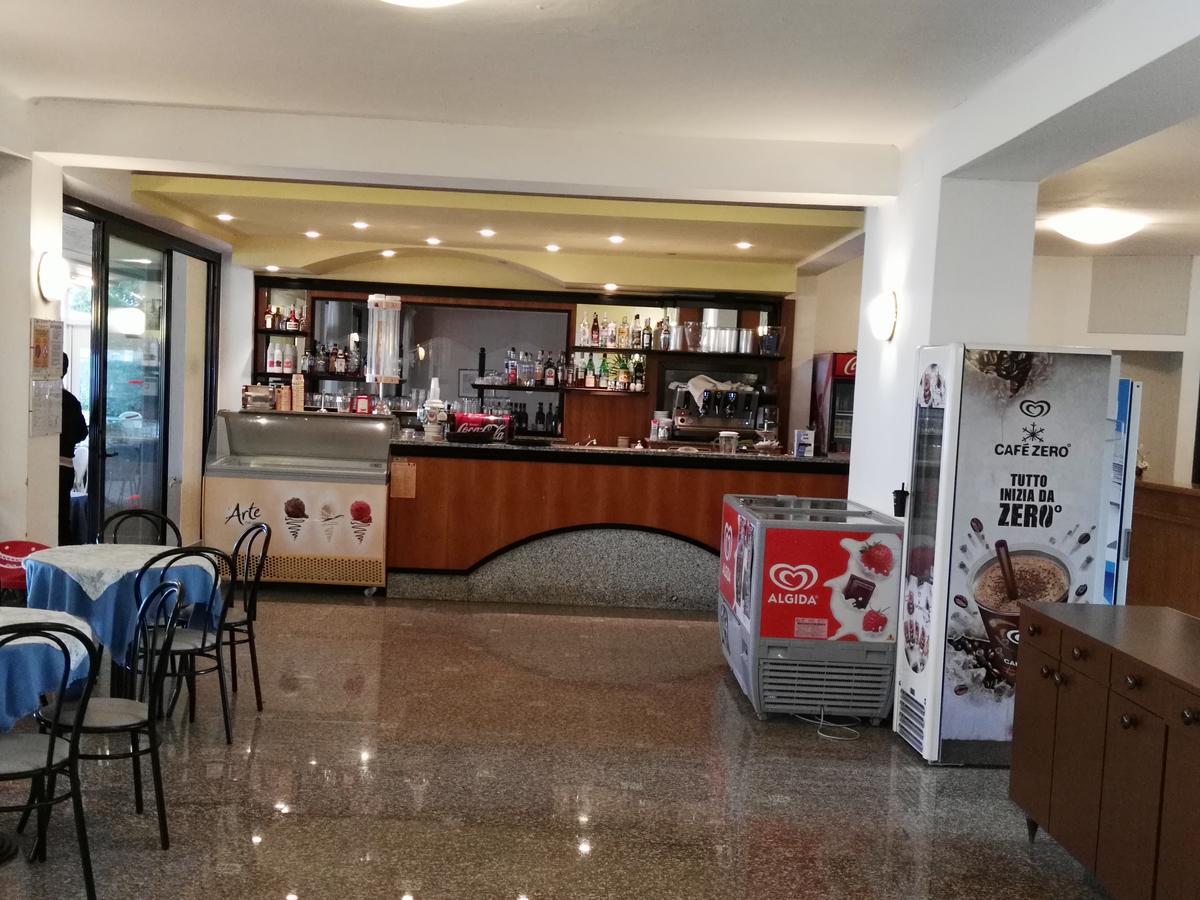 Hotel La Romantica Manerba del Garda Εξωτερικό φωτογραφία