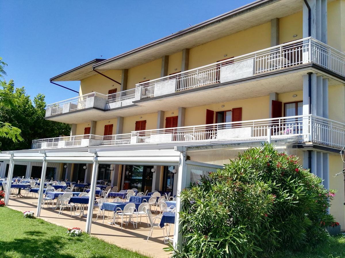 Hotel La Romantica Manerba del Garda Εξωτερικό φωτογραφία
