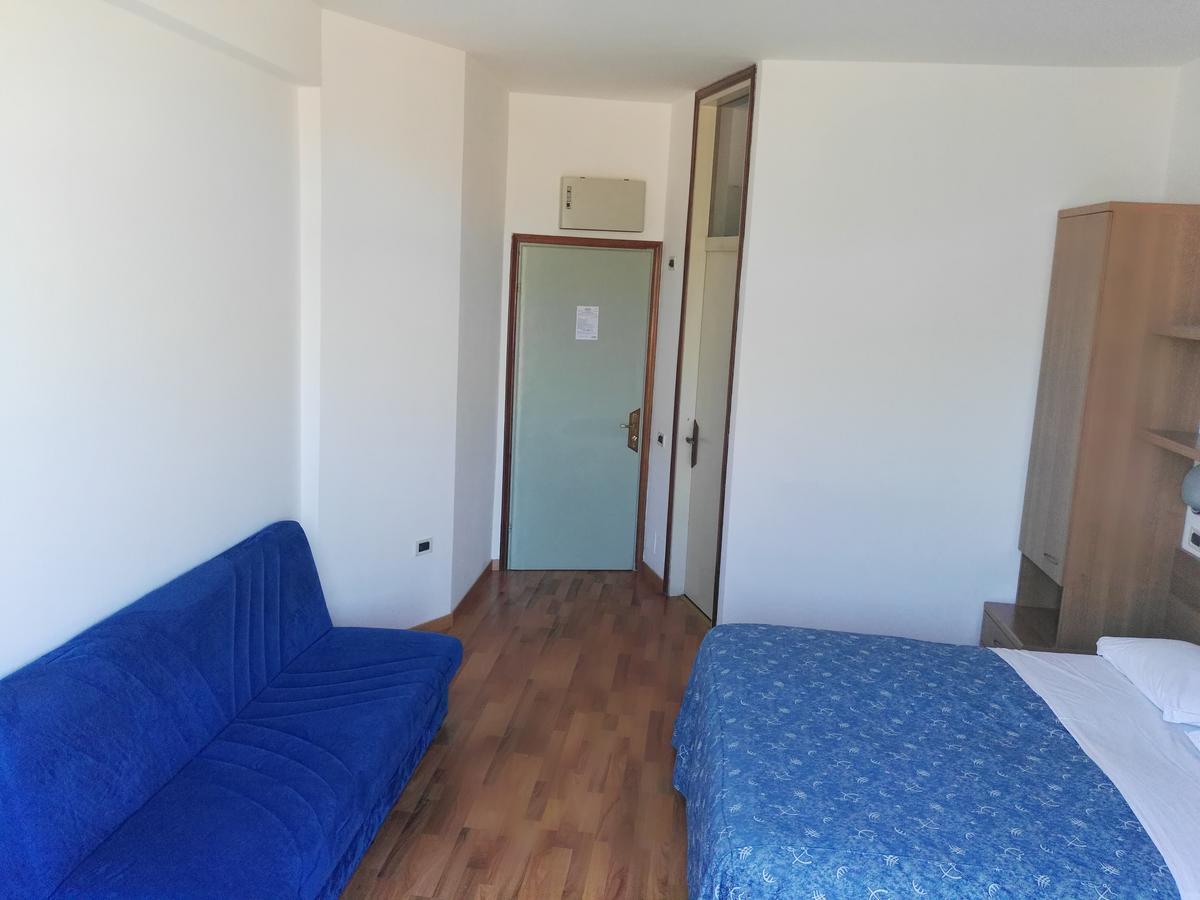 Hotel La Romantica Manerba del Garda Εξωτερικό φωτογραφία